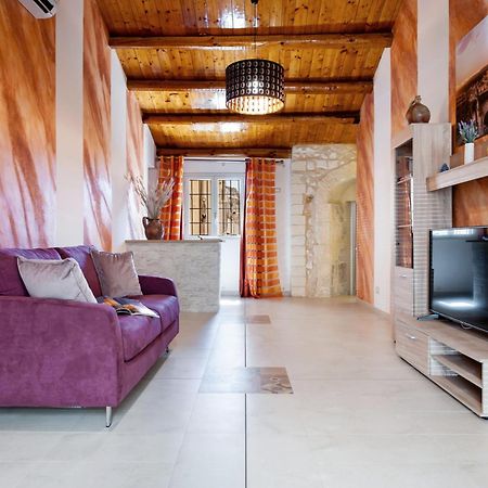 Mea Apartment Noto Exterior foto