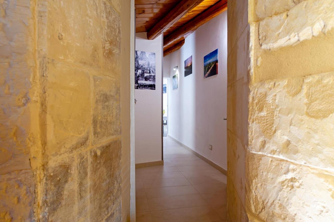 Mea Apartment Noto Exterior foto
