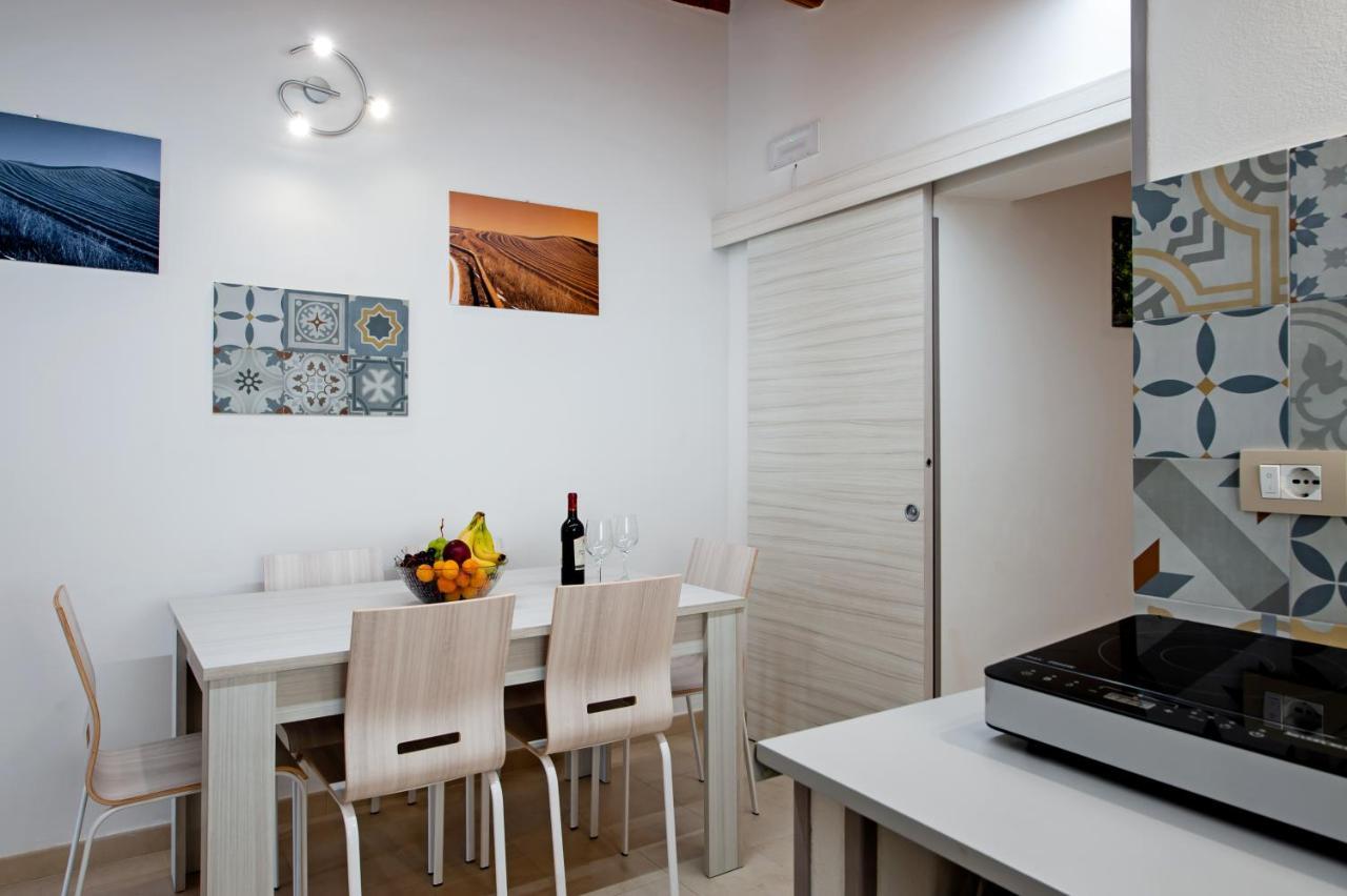 Mea Apartment Noto Exterior foto